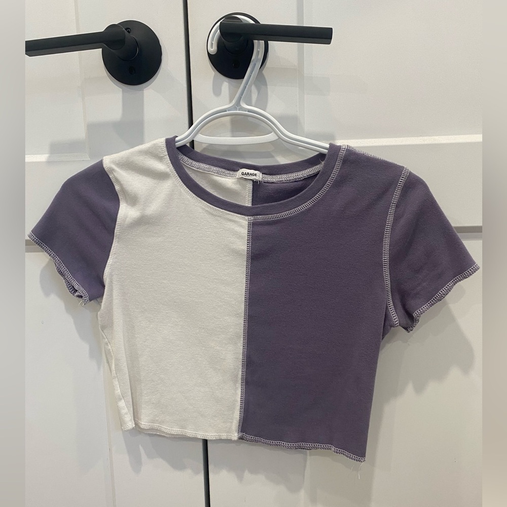 White and Purple cropped T-shirt from Garage.